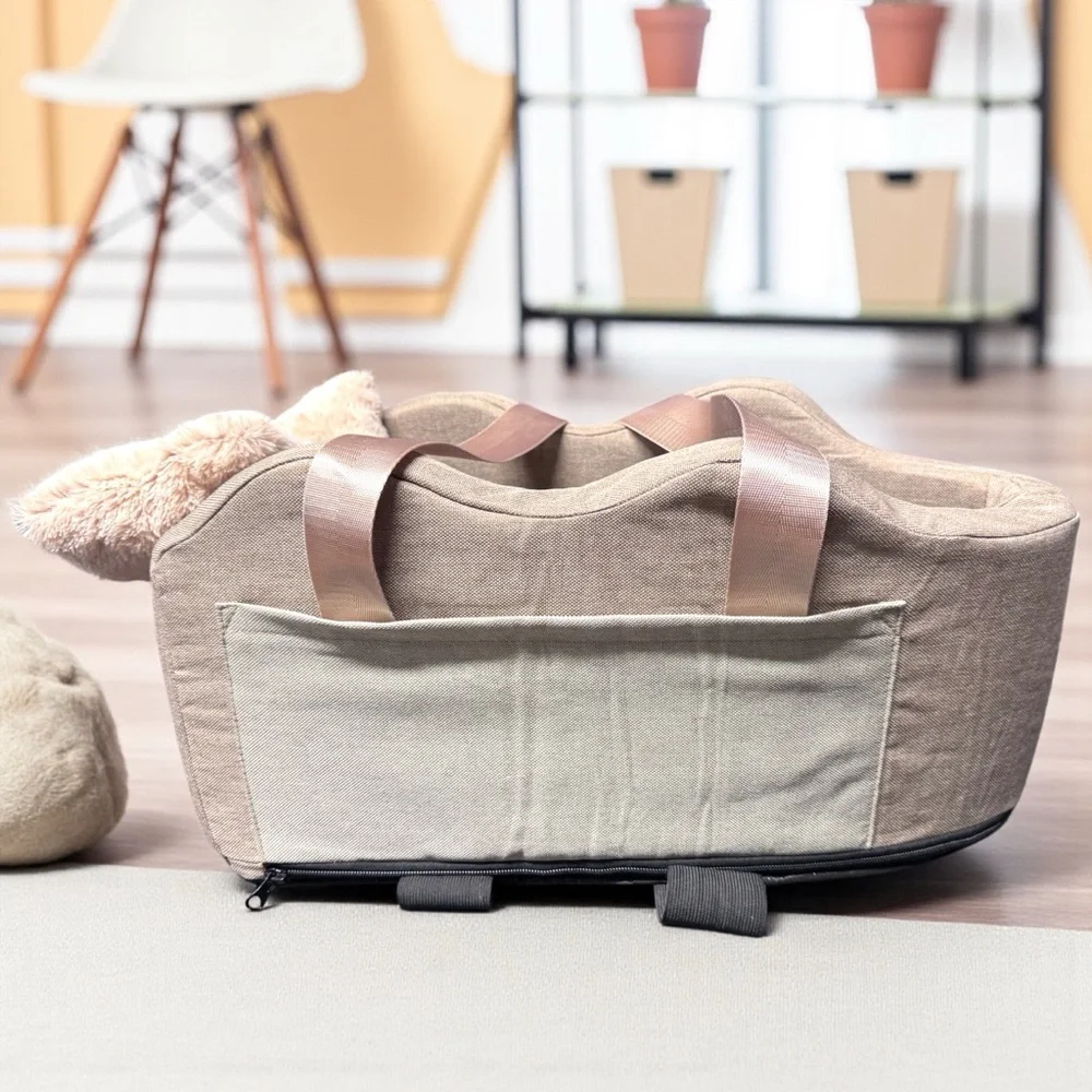 NWOT Cozy Small Dog Car Seat Booster Carrier Champagne Khaki